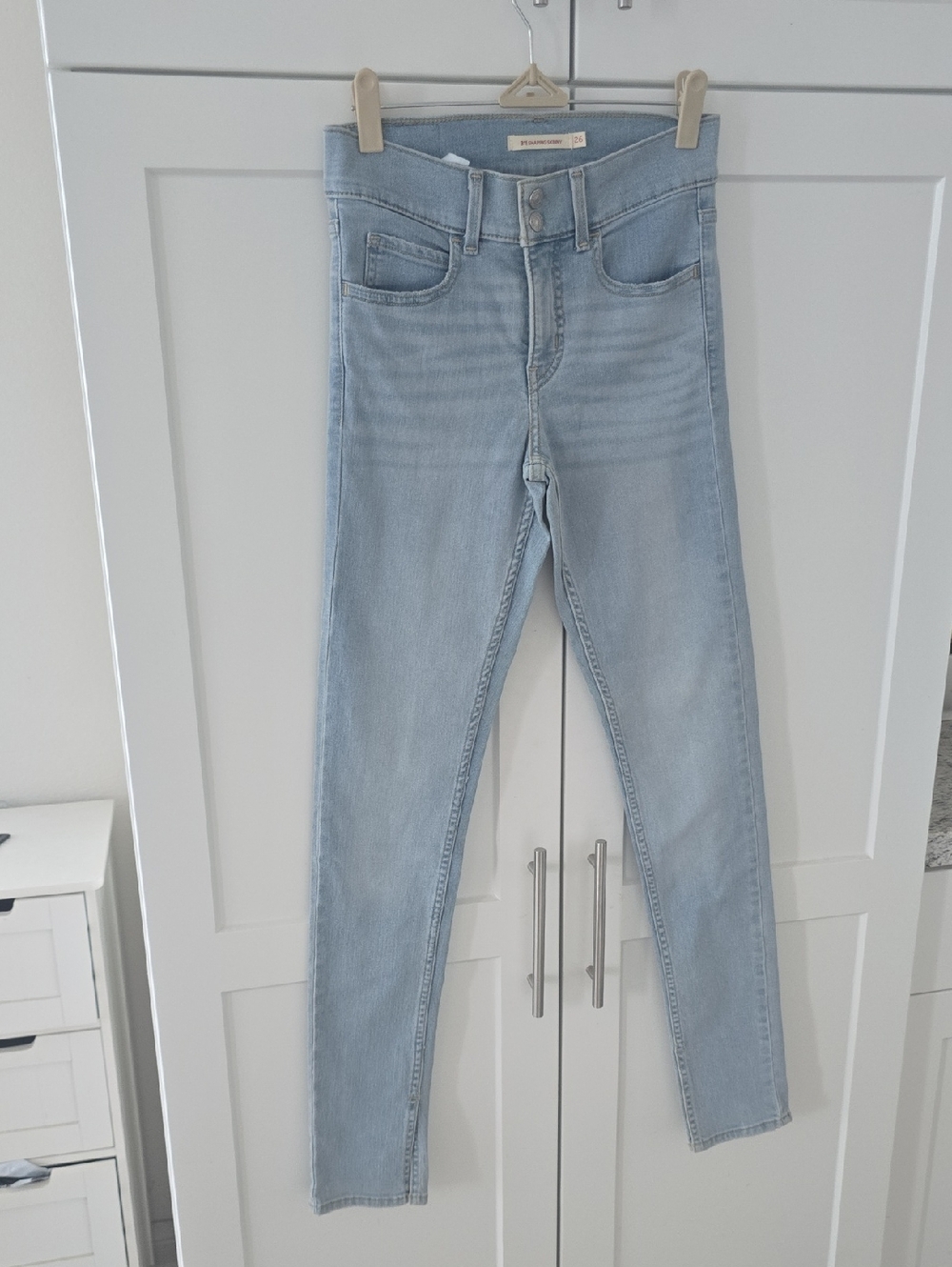 Levi's 311 Shaping Skinny Jeans Size 26